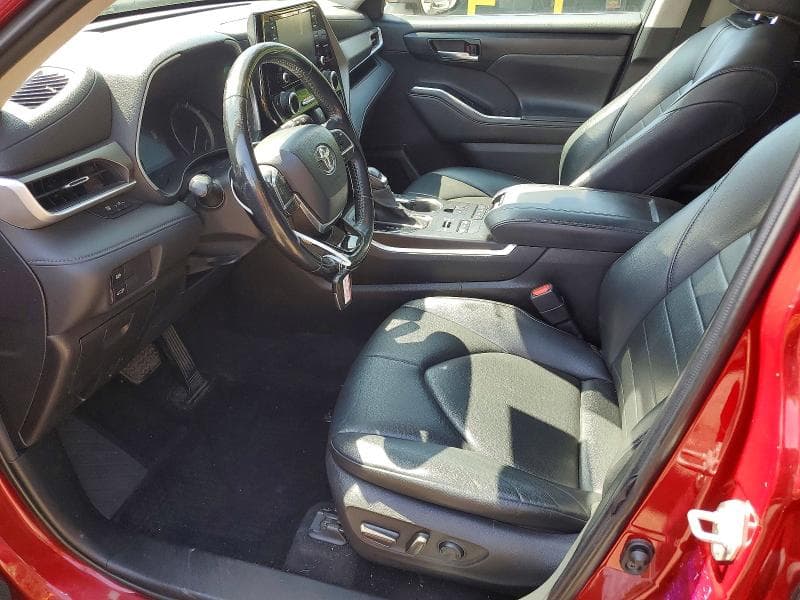 2020 TOYOTA HIGHLANDER XLE 7