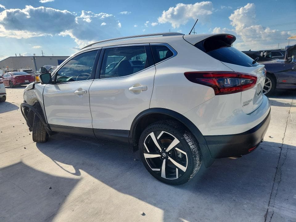 2021 NISSAN ROGUE SPORT SL 2