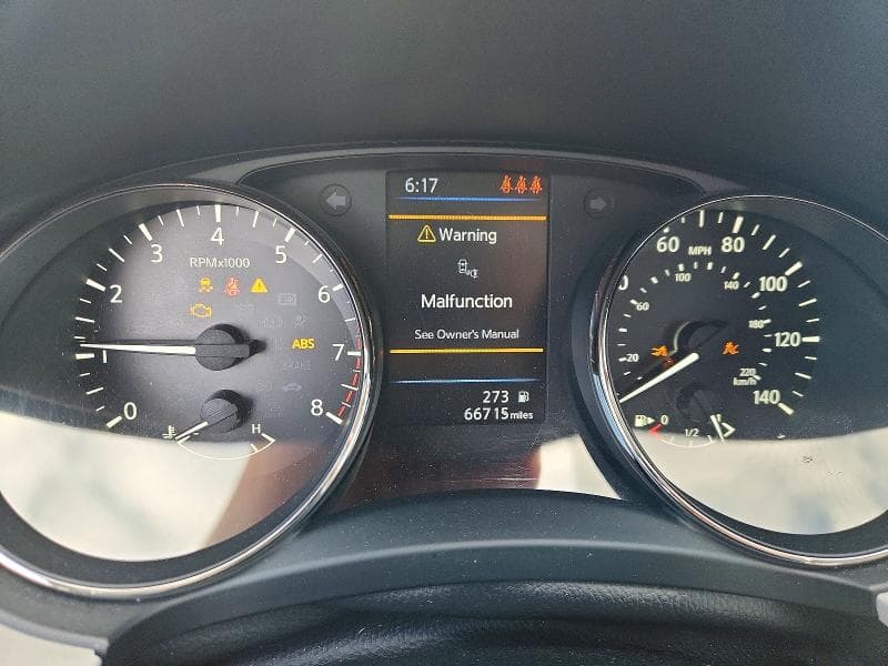 2021 NISSAN ROGUE SPORT SL 9