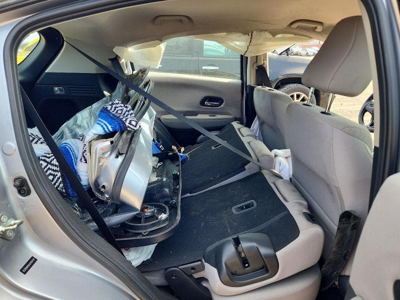 2018 HONDA HR-V LX 11