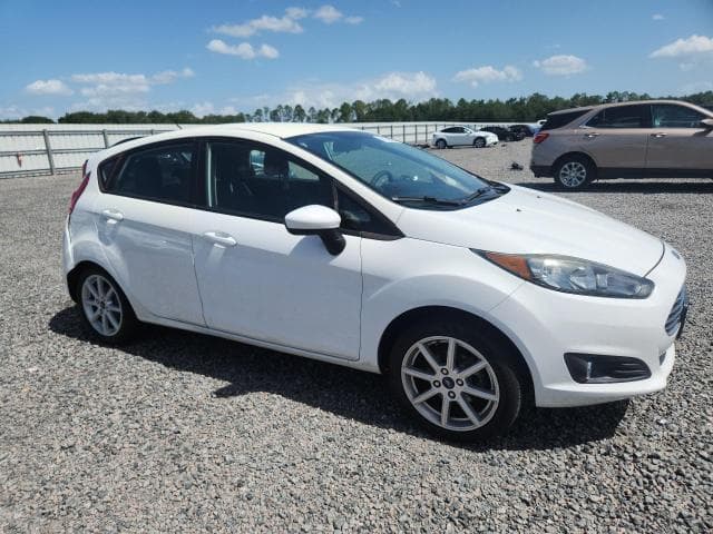2019 FORD FIESTA SE 4