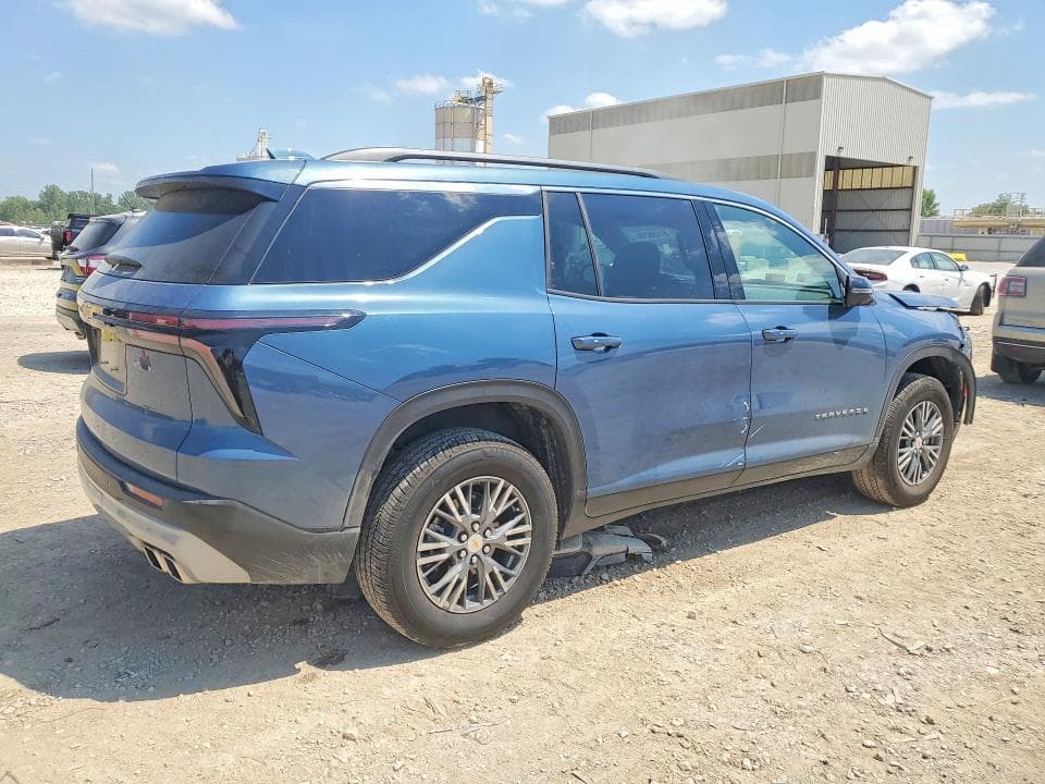 2025 CHEVROLET TRAVERSE LT 3