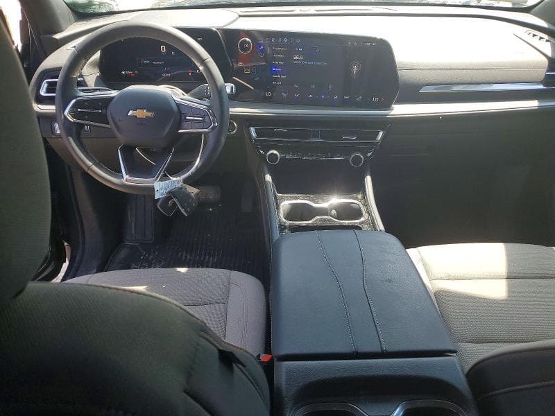 2025 CHEVROLET TRAVERSE LT 8