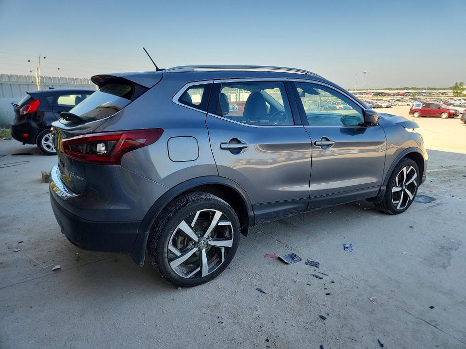 2020 NISSAN ROGUE SPORT SL 3