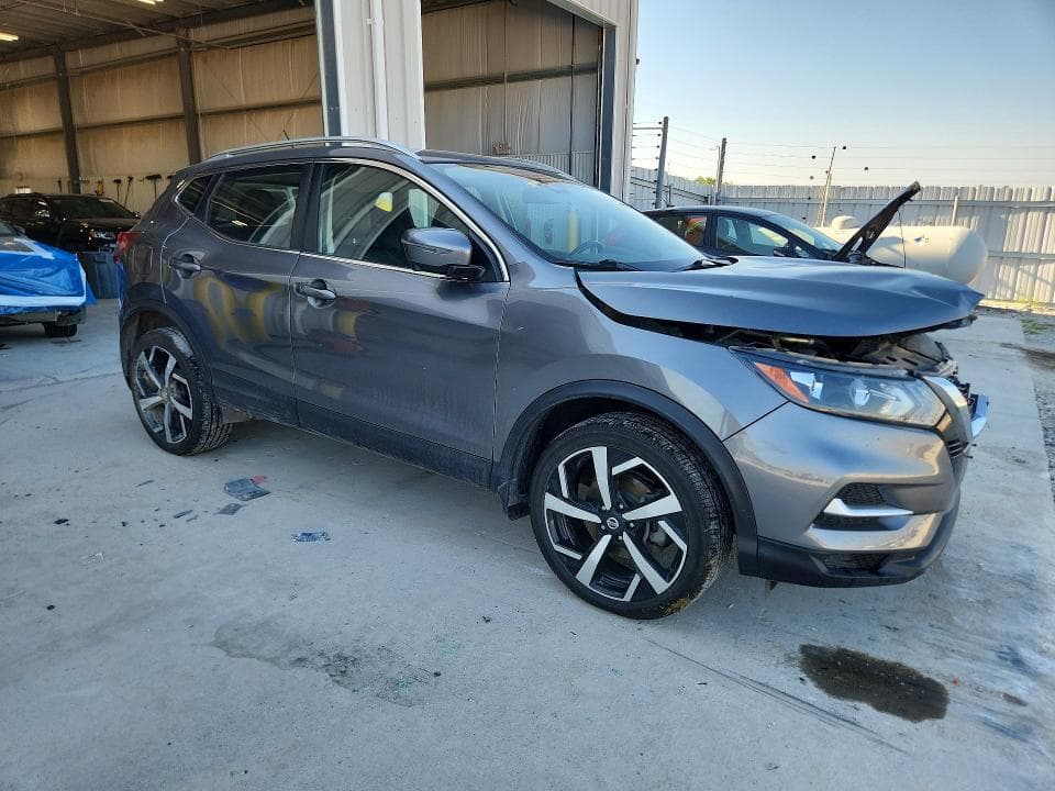 2020 NISSAN ROGUE SPORT SL 4