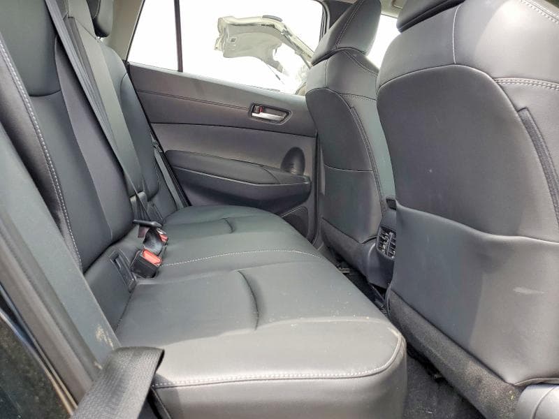 2024 TOYOTA COROLLA CROSS XLE XLE 11