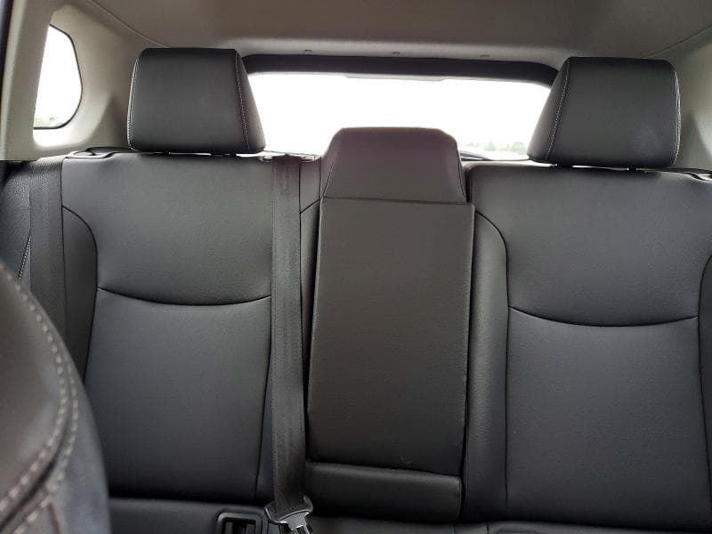 2024 TOYOTA COROLLA CROSS XLE XLE 10