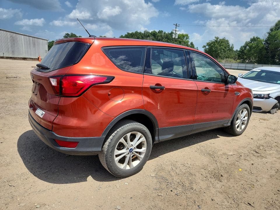 2019 FORD ESCAPE S 3