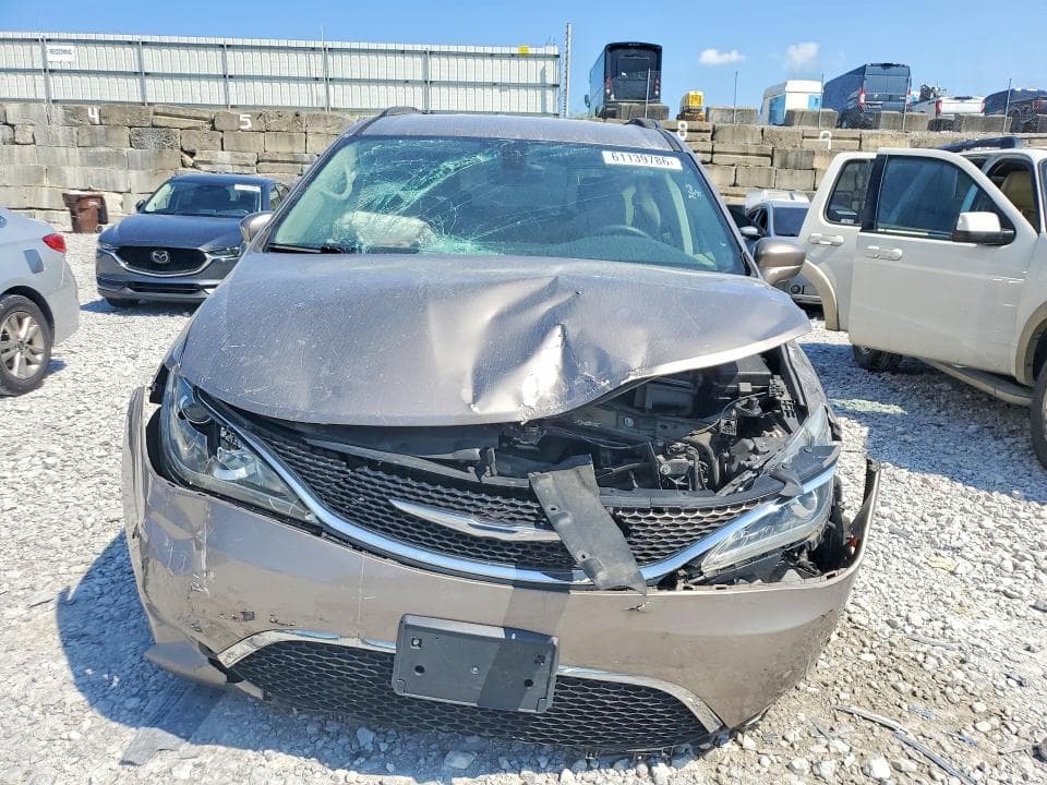 2017 CHRYSLER PACIFICA TOURING L 5