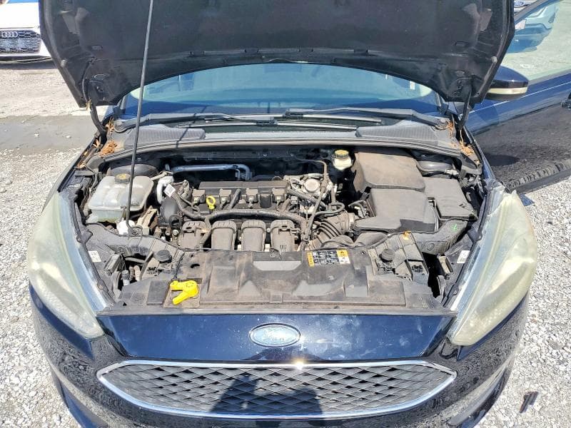 2017 FORD FOCUS SE 11