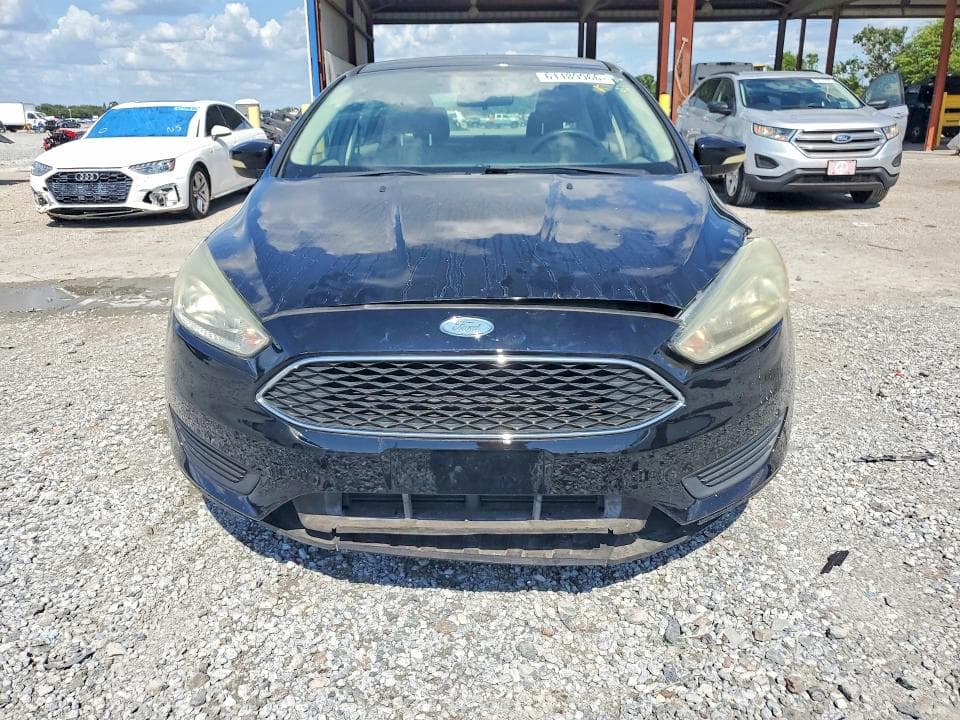 2017 FORD FOCUS SE 5