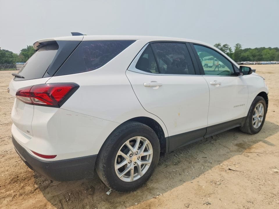 2024 CHEVROLET EQUINOX LT 3