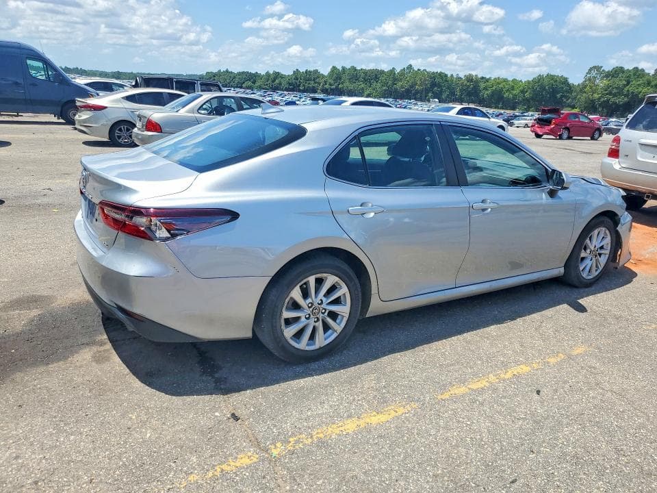 2023 TOYOTA CAMRY LE LE 3