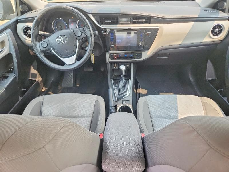 2017 TOYOTA COROLLA LE 8