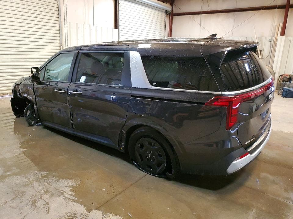 2026 KIA CARNIVAL LXS 2