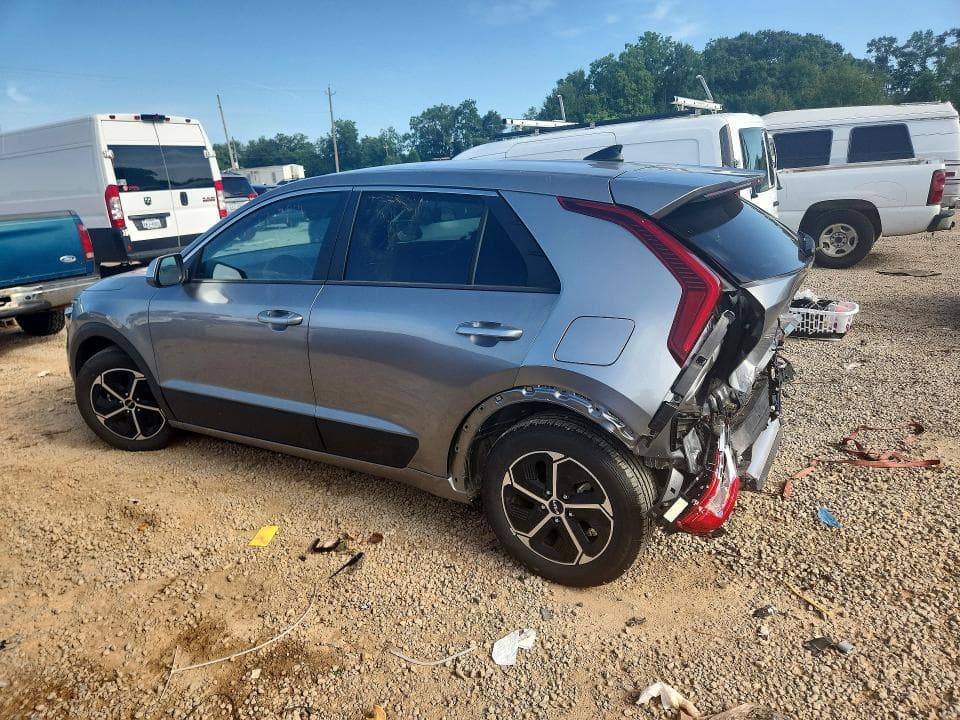 2026 KIA NIRO LX 2