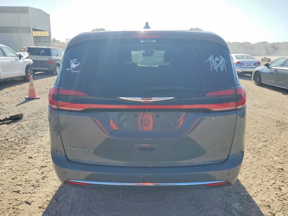 2021 CHRYSLER PACIFICA TOURING L 6