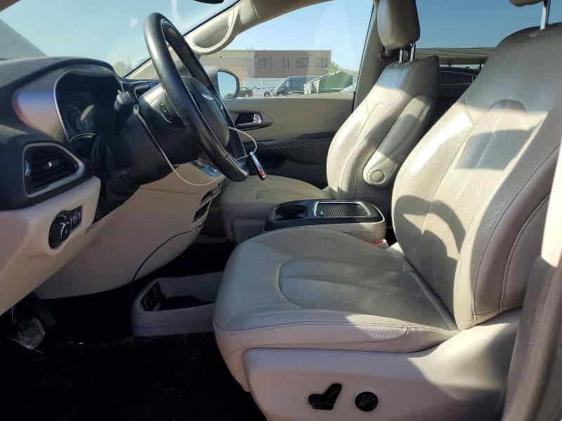 2021 CHRYSLER PACIFICA TOURING L 7