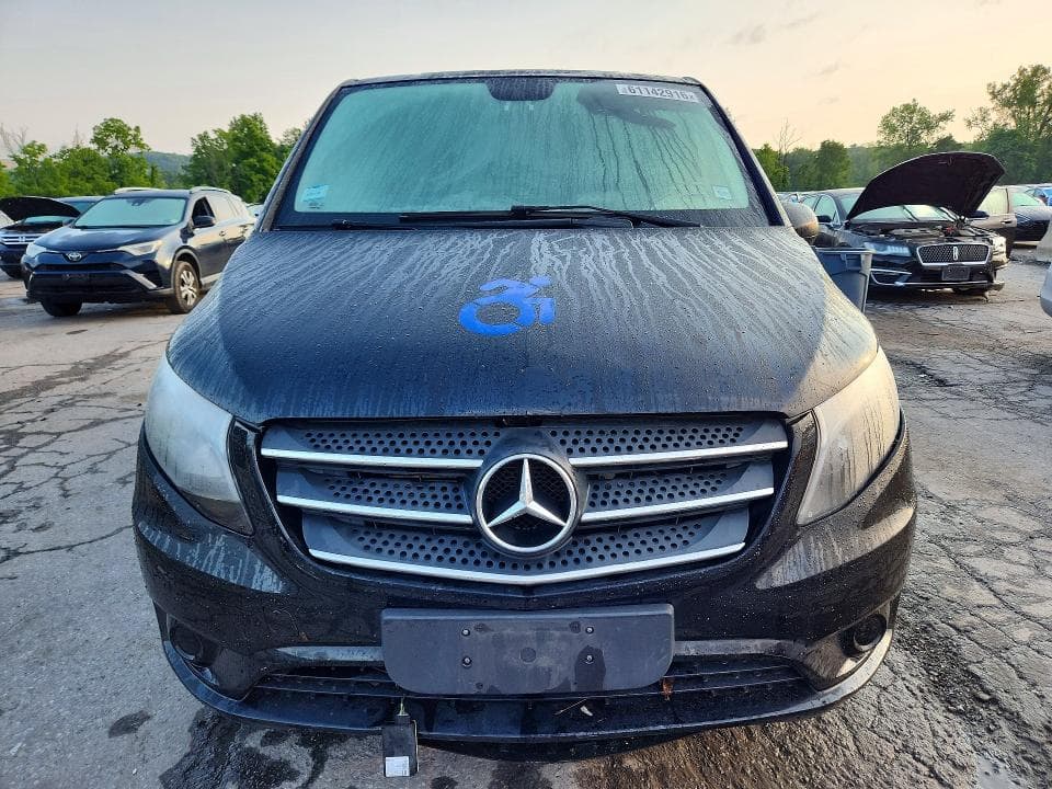 2018 MERCEDES-BENZ METRIS 5