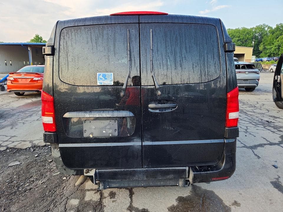 2018 MERCEDES-BENZ METRIS 6