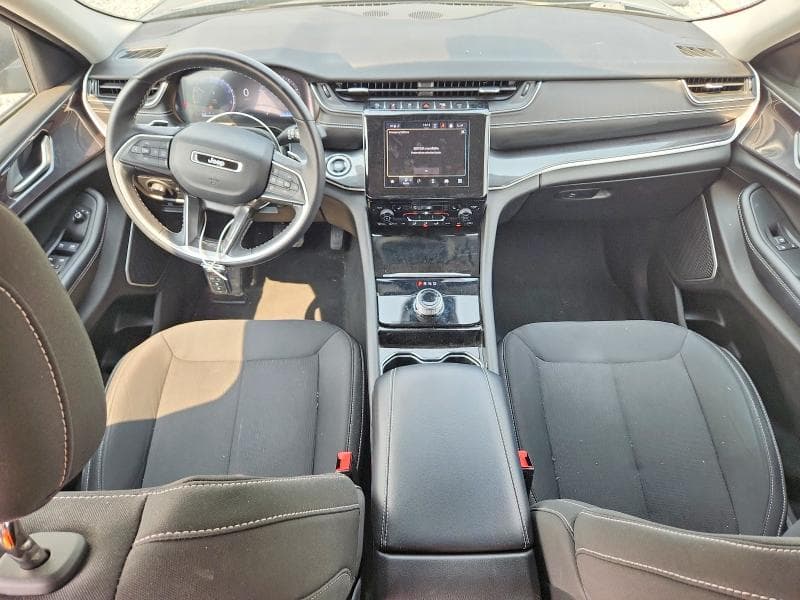 2022 JEEP GRAND CHEROKEE LAREDO 8