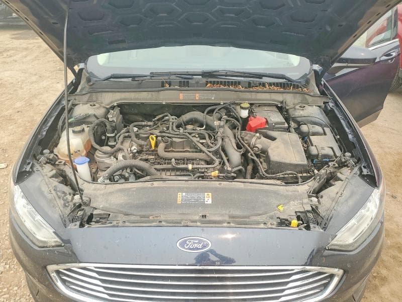 2020 FORD FUSION SE 11