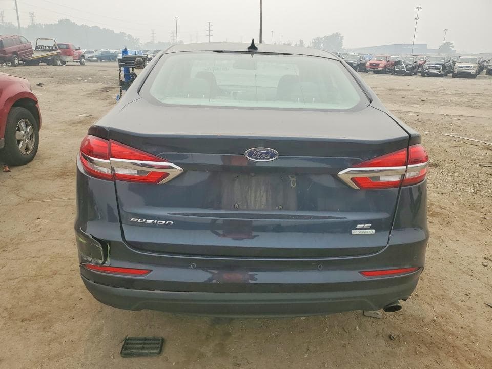 2020 FORD FUSION SE 6
