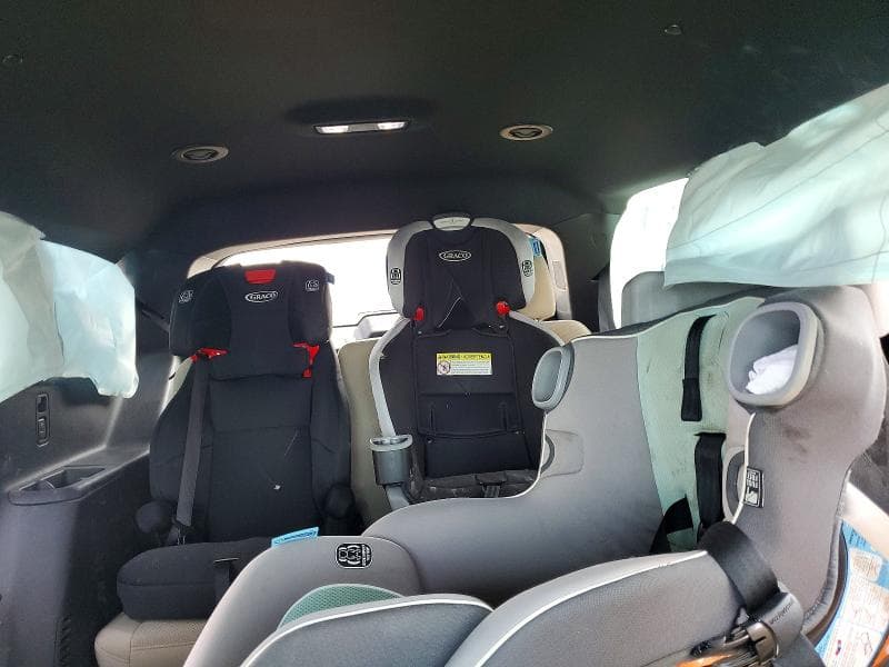 2023 CHEVROLET TRAVERSE LS 10