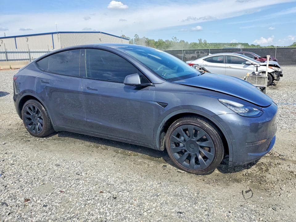 2021 TESLA MODEL Y 4