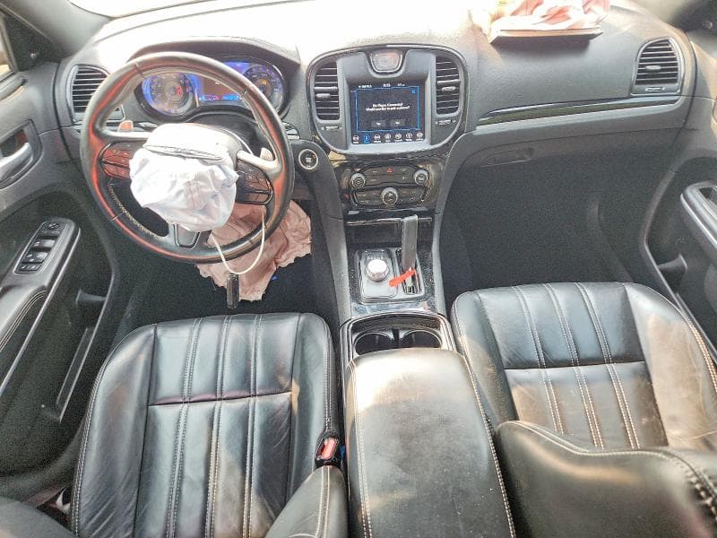 2019 CHRYSLER 300 S 8