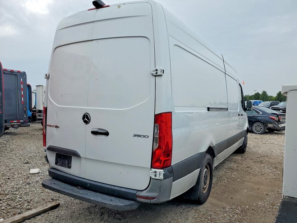 2022 MERCEDES-BENZ SPRINTER 2500 DELIVERY VAN 3