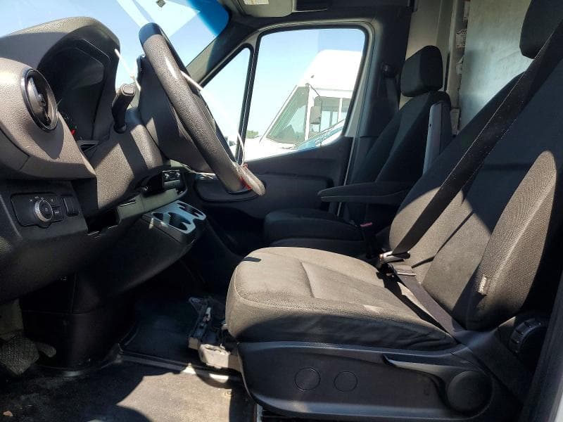 2022 MERCEDES-BENZ SPRINTER 2500 DELIVERY VAN 7