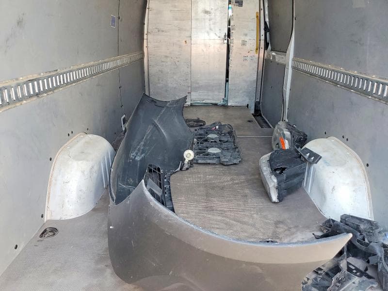 2022 MERCEDES-BENZ SPRINTER 2500 DELIVERY VAN 10