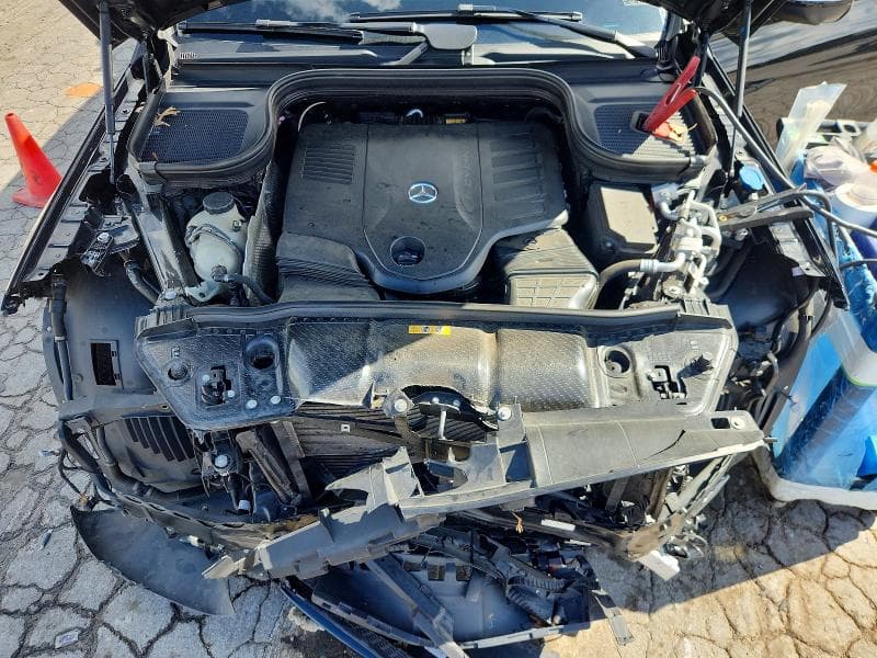 2024 MERCEDES-BENZ GLS 450 4MATIC 12