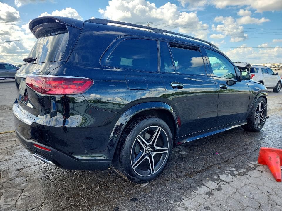 2024 MERCEDES-BENZ GLS 450 4MATIC 3