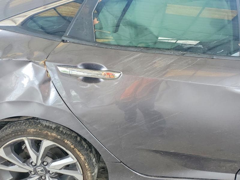 2019 HONDA CIVIC TOURING 10