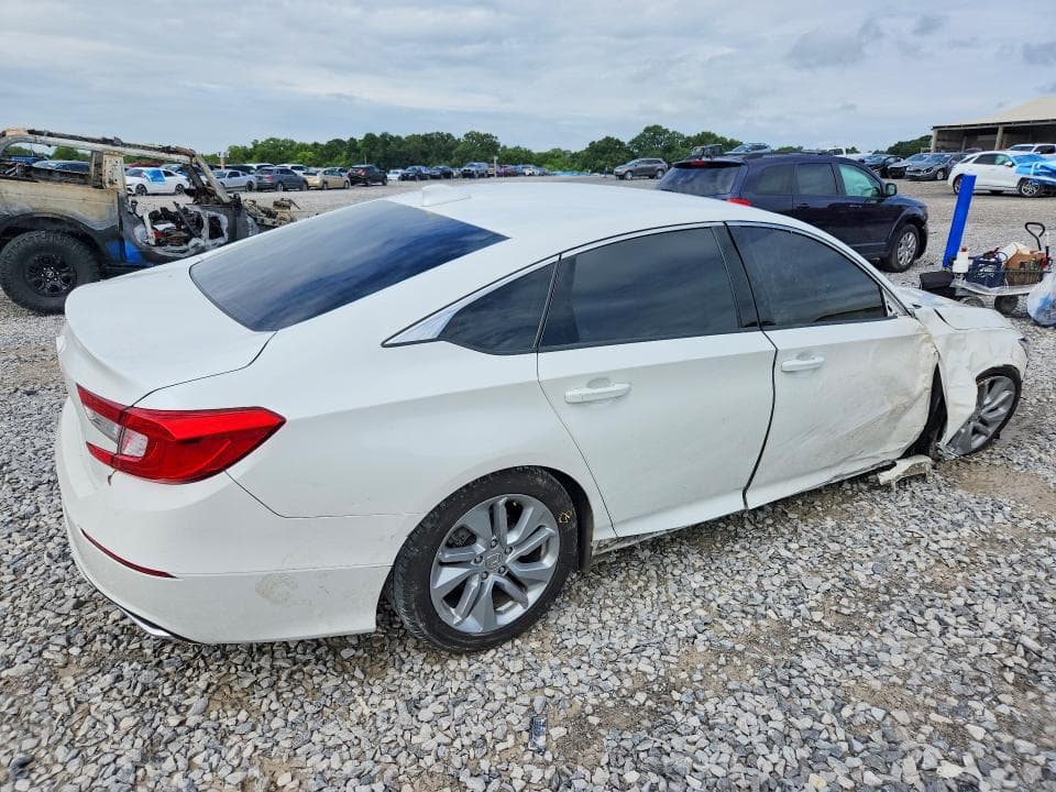 2020 HONDA ACCORD LX 3