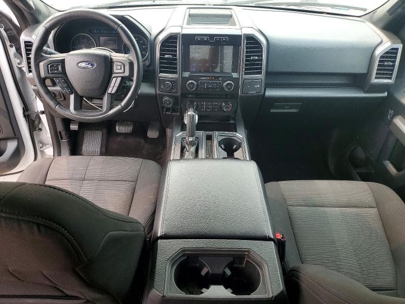 2017 FORD F150 SUPERCREW SUPERCREW 8