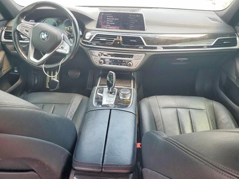 2018 BMW 740 I I 8