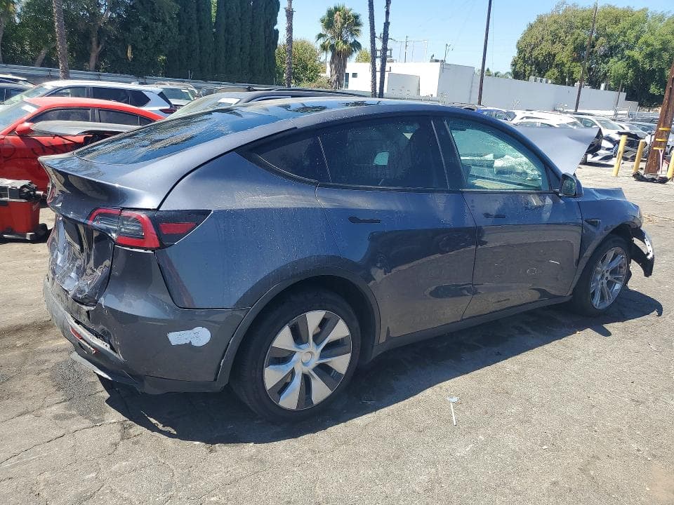 2023 TESLA MODEL Y 3
