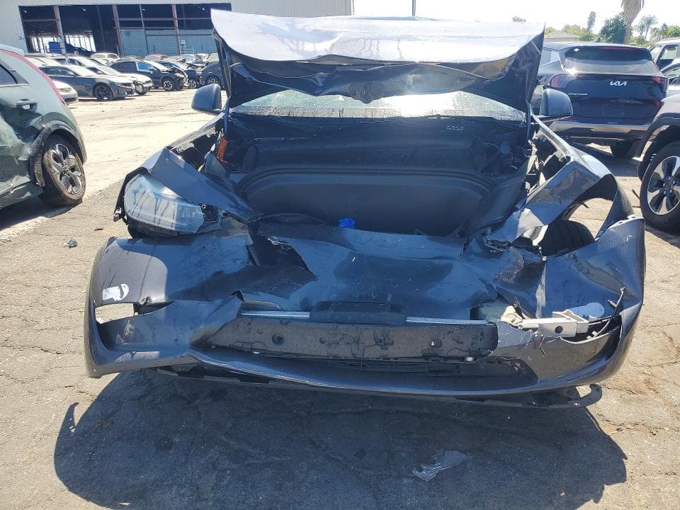 2023 TESLA MODEL Y 5