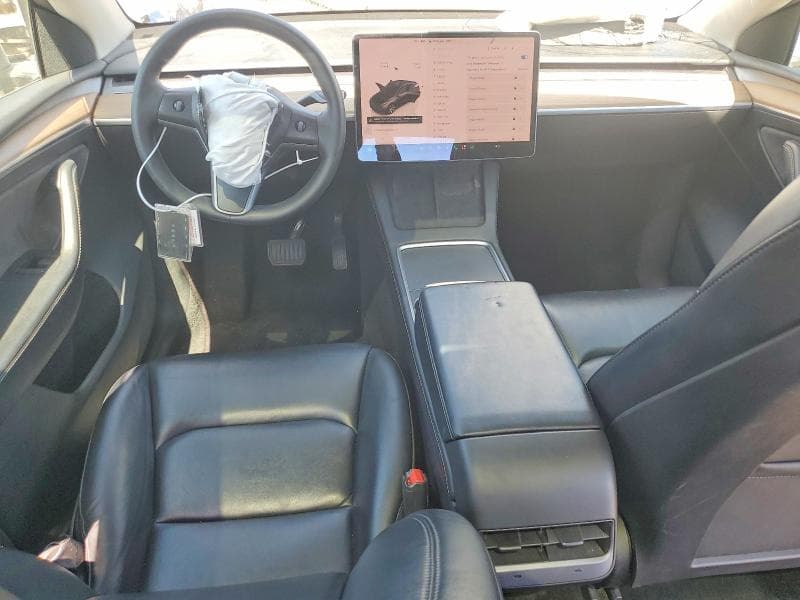 2023 TESLA MODEL Y 8