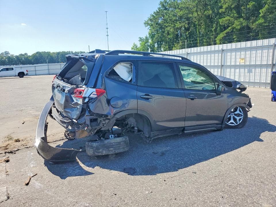 2021 SUBARU FORESTER PREMIUM 3
