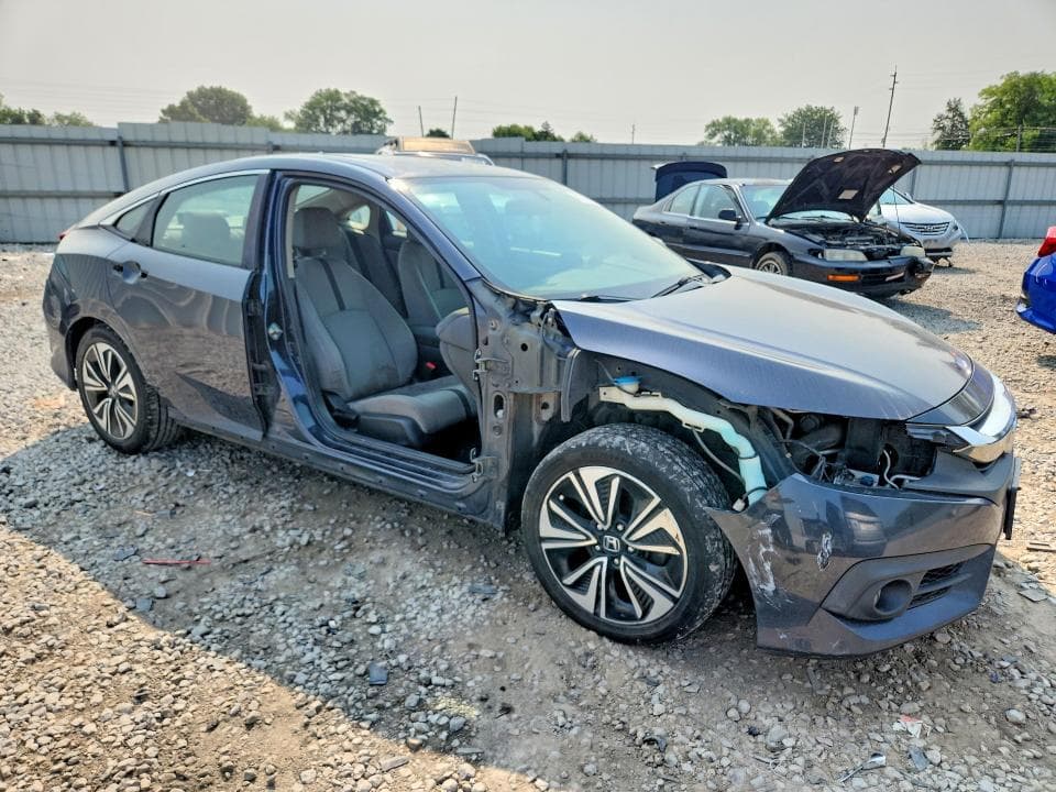 2017 HONDA CIVIC EX 4