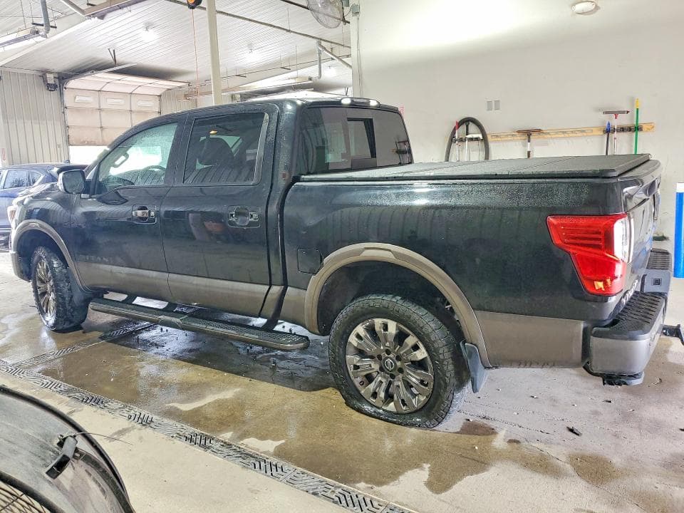 2018 NISSAN TITAN S 2