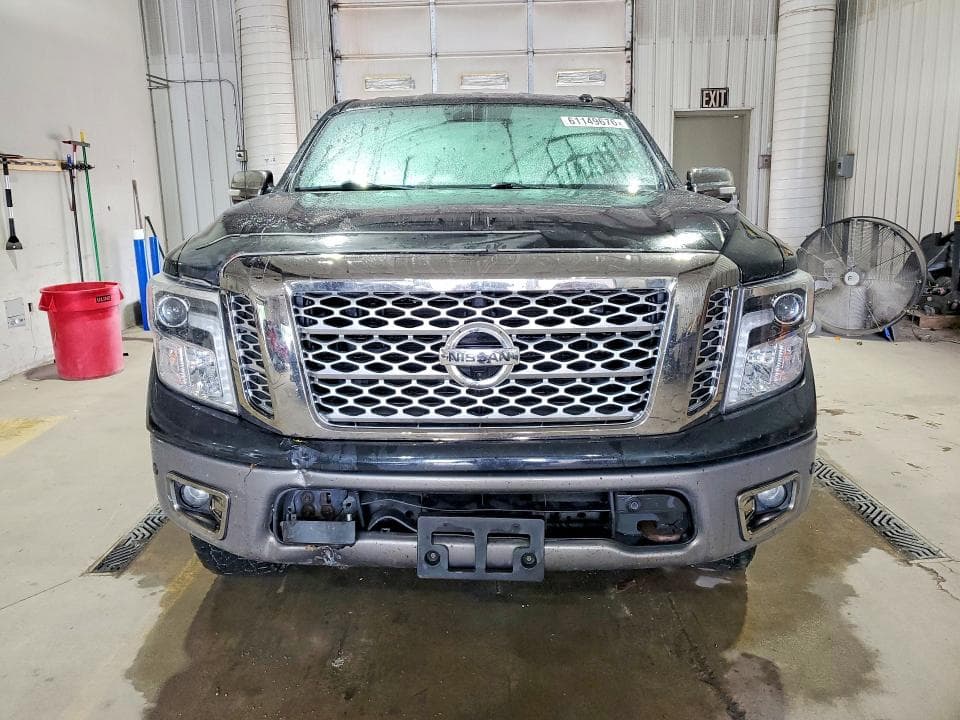 2018 NISSAN TITAN S 5
