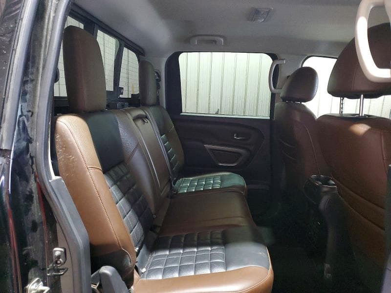2018 NISSAN TITAN S 10
