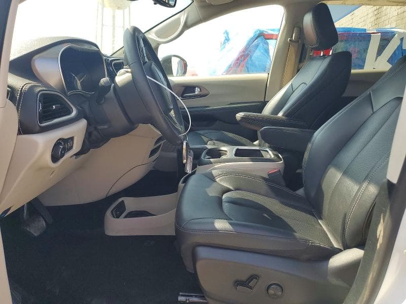 2024 CHRYSLER PACIFICA HYBRID SELECT 7