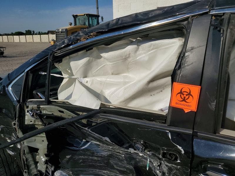 2022 TOYOTA SIENNA LIMITED 7-PASSENGER 9