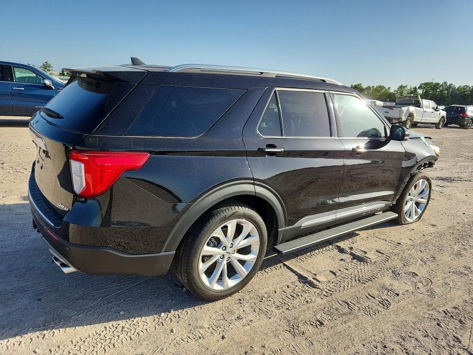 2024 FORD EXPLORER PLATINUM 3